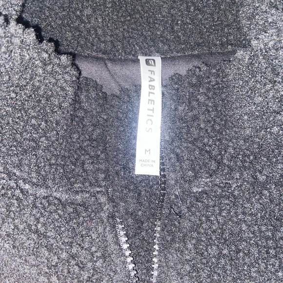 Fabletics Fuzzy Vest - Picture 2 of 4